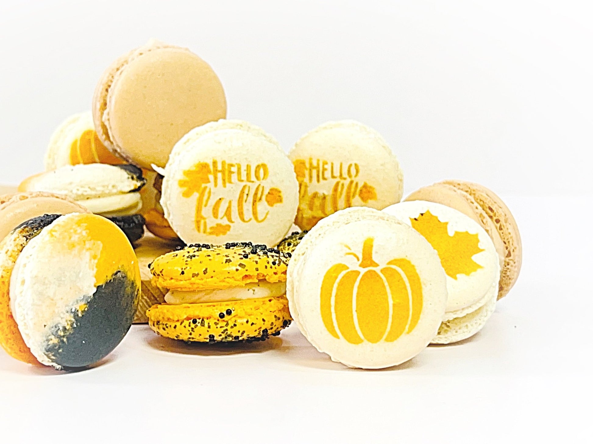Fall Vibe: A Flavorful Quartet of French Macarons in One Set | 36 Pack - Macaron Centrale