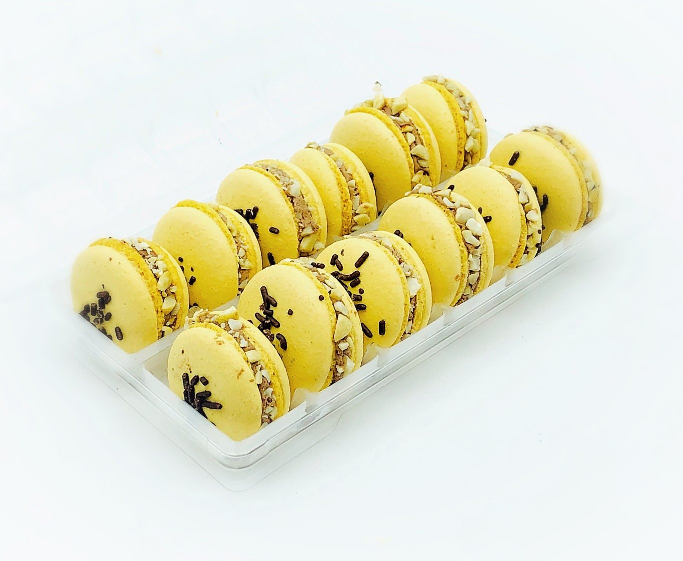 Ferrero Rocher Vegan Macarons - Macaron Centrale4 Pack