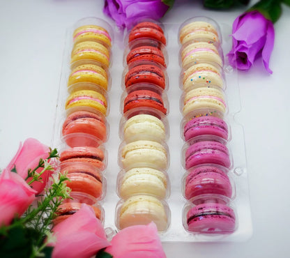 Gluten free macarons. Gender reveal party! It's a girl. - Macaron Centrale6 pack