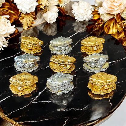 Gold & Silver Seashell Macarons - Macaron CentraleSilver12 Pack