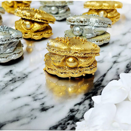 Gold & Silver Seashell Macarons - Macaron CentraleSilver12 Pack