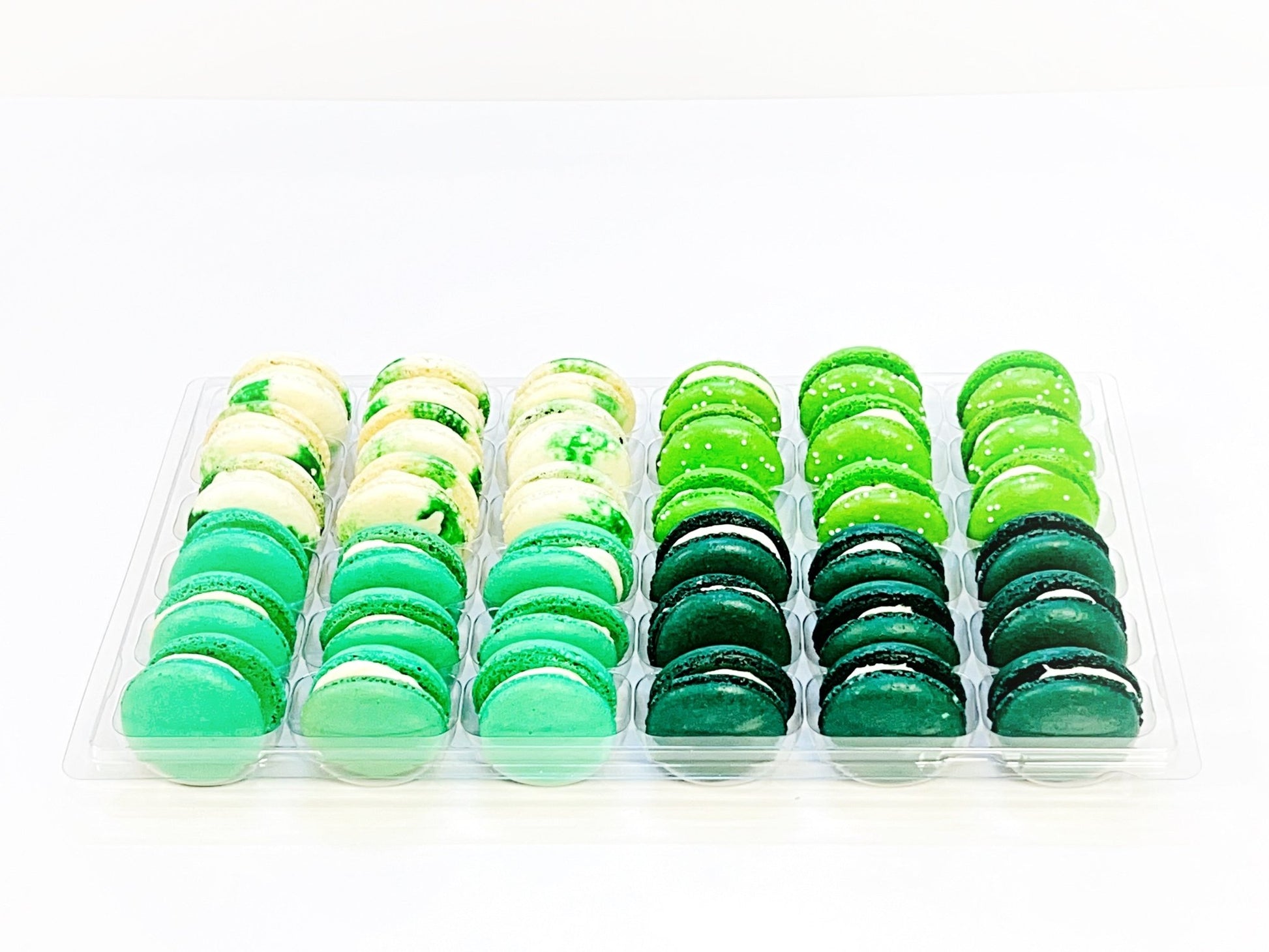 Green Vibe: A Flavorful Quartet of French Macarons in One Set | (Apple Cheesecake, Apple, Lime and Green Velvet) | 36 Pack - Macaron Centrale