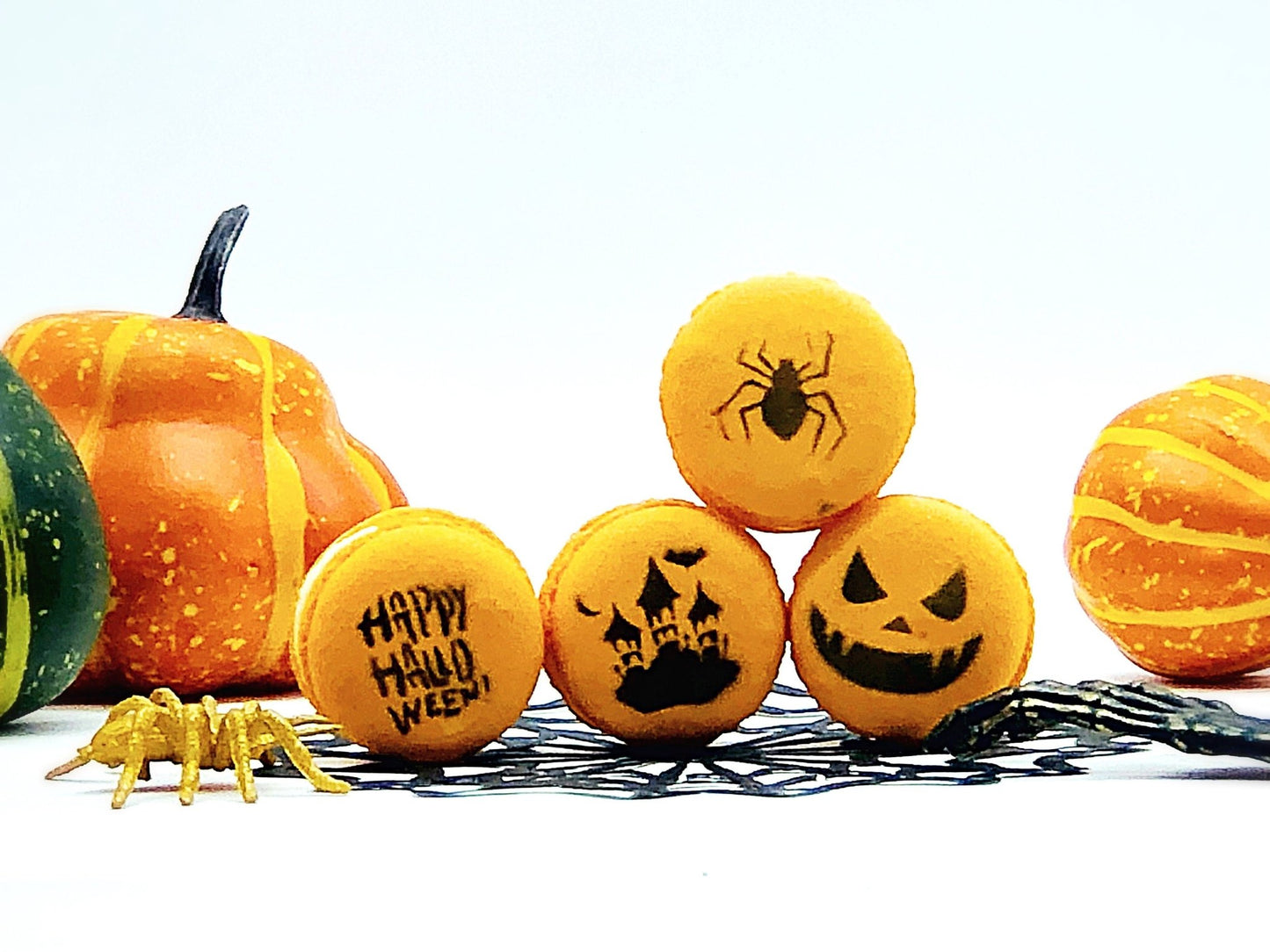 Happy Halloween French Macarons Set | Handmade & Free Shipping - Macaron Centrale6 Pack