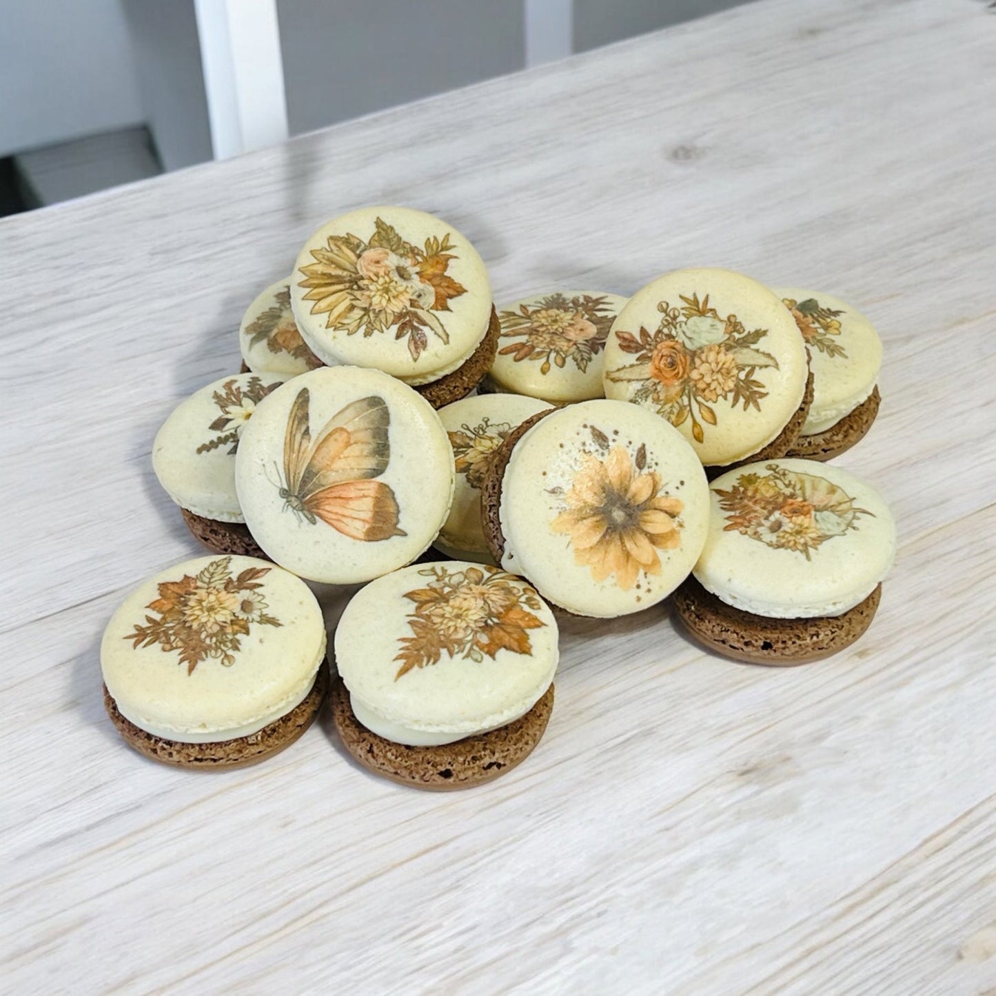 Harvest Dreams Collection | Autumn Blooms French Macarons - Macaron CentraleFall6 Pack