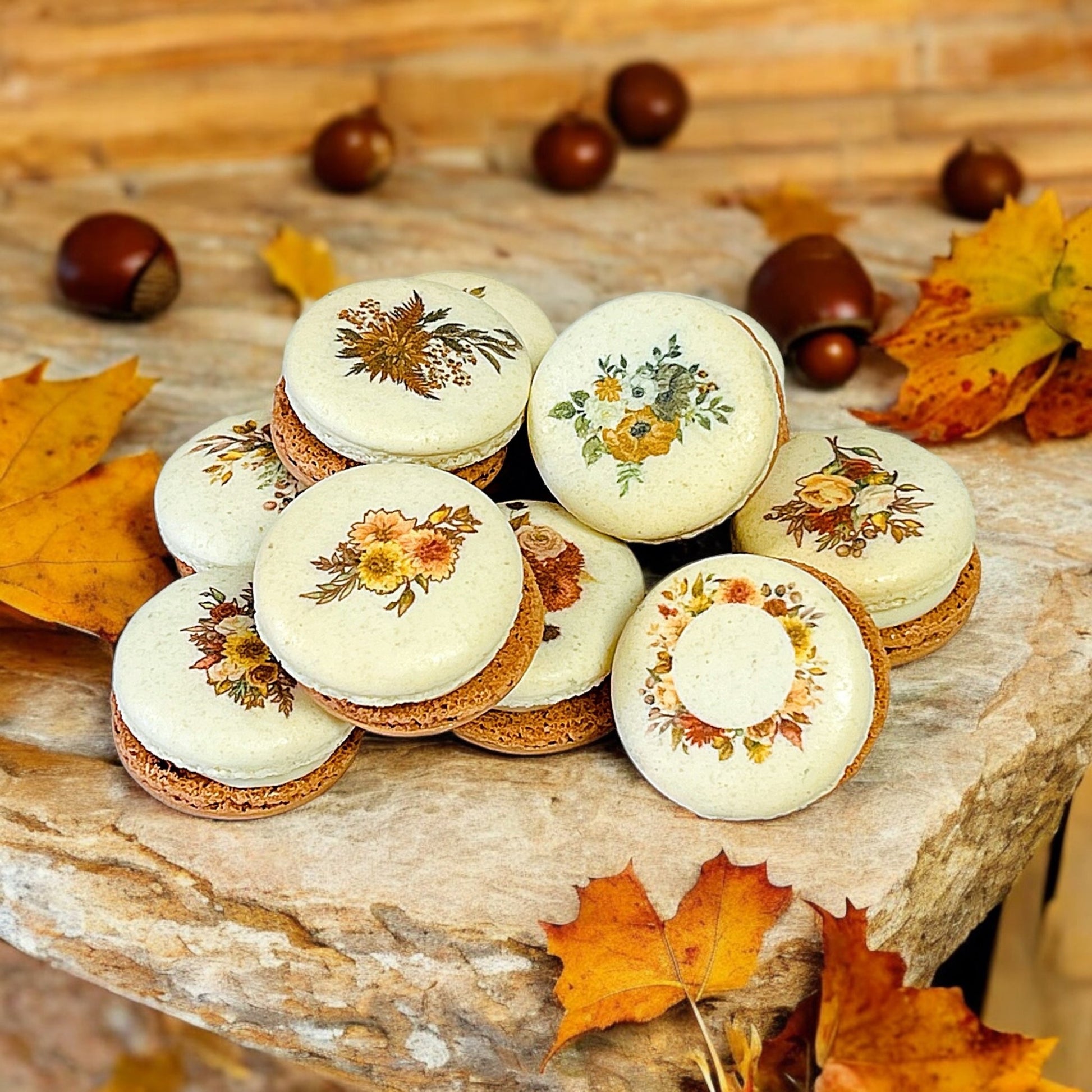 Harvest Dreams Collection | Caramel Fields French Macarons - Macaron CentraleFall6 Pack