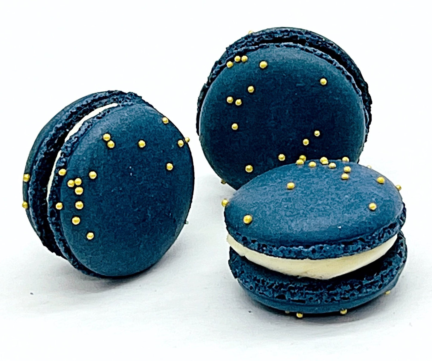 Lemon Lavender French Macaron | Available in 6, 12 & 24 - Macaron Centrale6 Pack