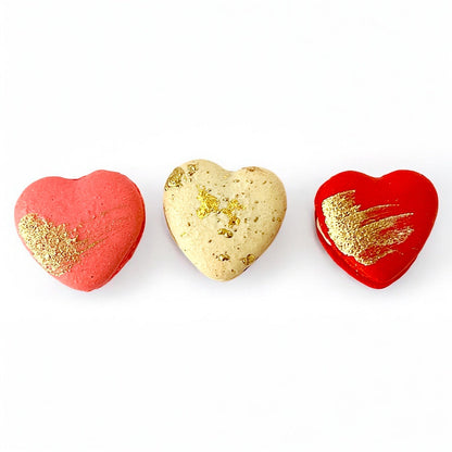 Love in Every Heart: A Heart - Shaped Macaron Set - Macaron CentraleValentine'sDefault Flavor6 Pack