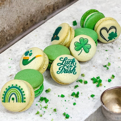 Luck of the Irish Macaron Gift Box (6 & 12 - Pack Options) - Macaron CentraleSt. Patrick's DayDefault Flavor - Classic Vanilla | Apple6 Pack