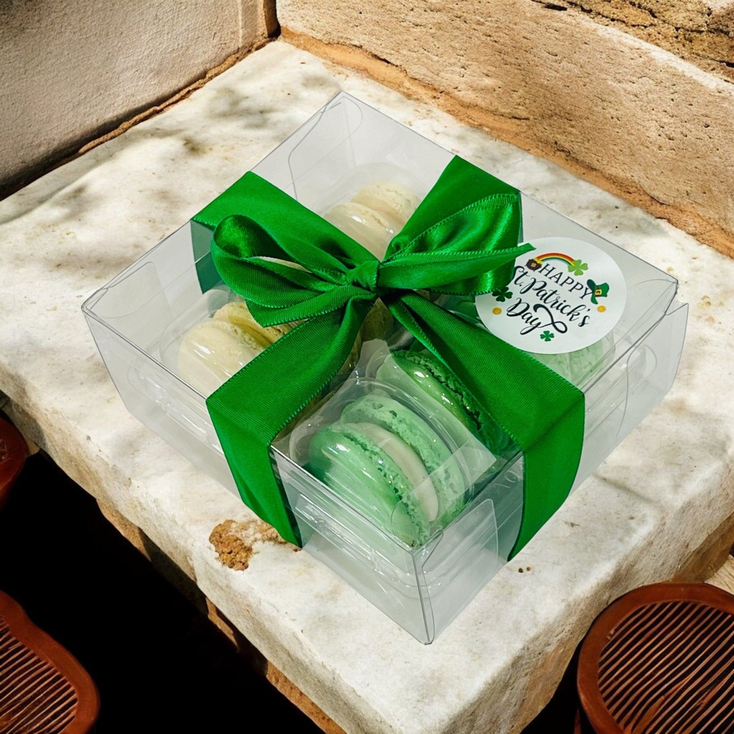 Luck of the Irish Macaron Gift Box (6 & 12 - Pack Options) - Macaron CentraleSt. Patrick's DayDefault Flavor - Classic Vanilla | Apple6 Pack