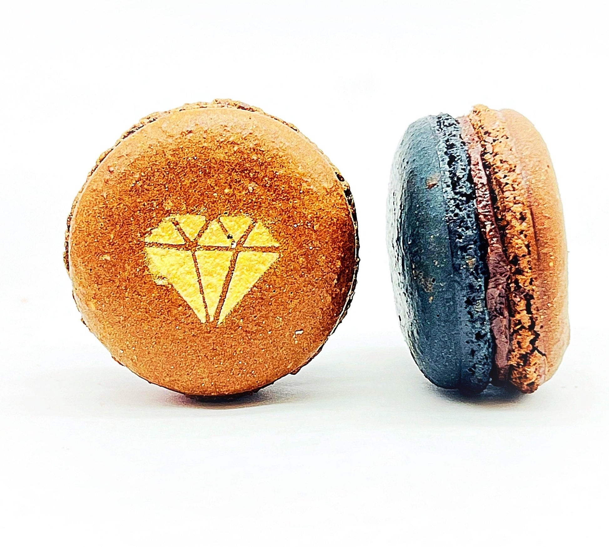 Luxe Mac | French Macarons with Diamond Airbrush | Available in 6, 12 and 24 Pack - Macaron CentraleBlackberry6 Pack