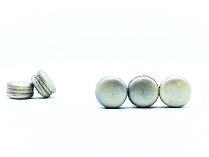 Luxe Mac | Silver Macarons Ideal for celebratory events. - Macaron Centrale6 Pack