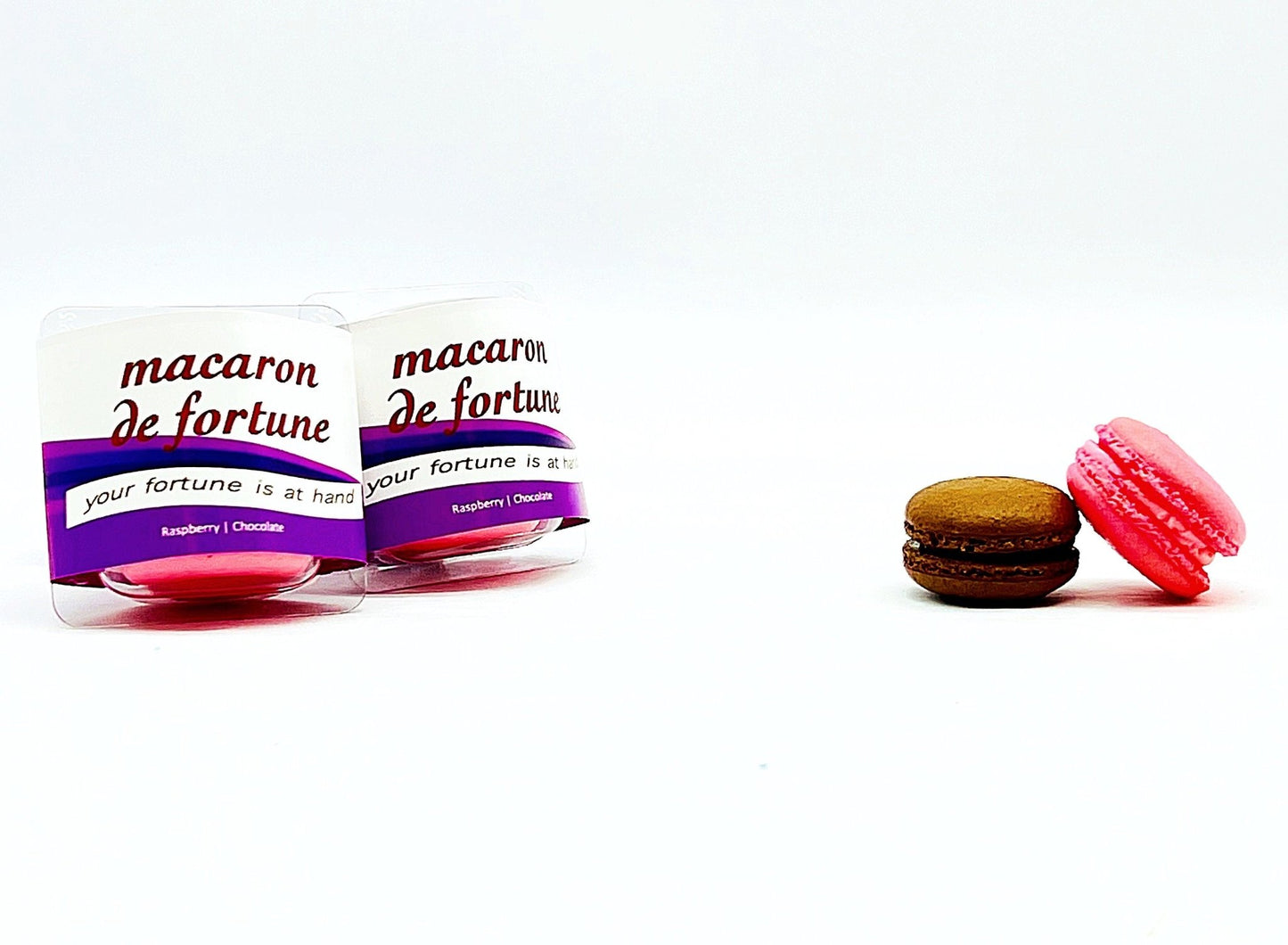 Macaron de Fortune | Fortune (French) Cookies | Raspberry & Chocolate Macarons - Macaron Centrale2 Set