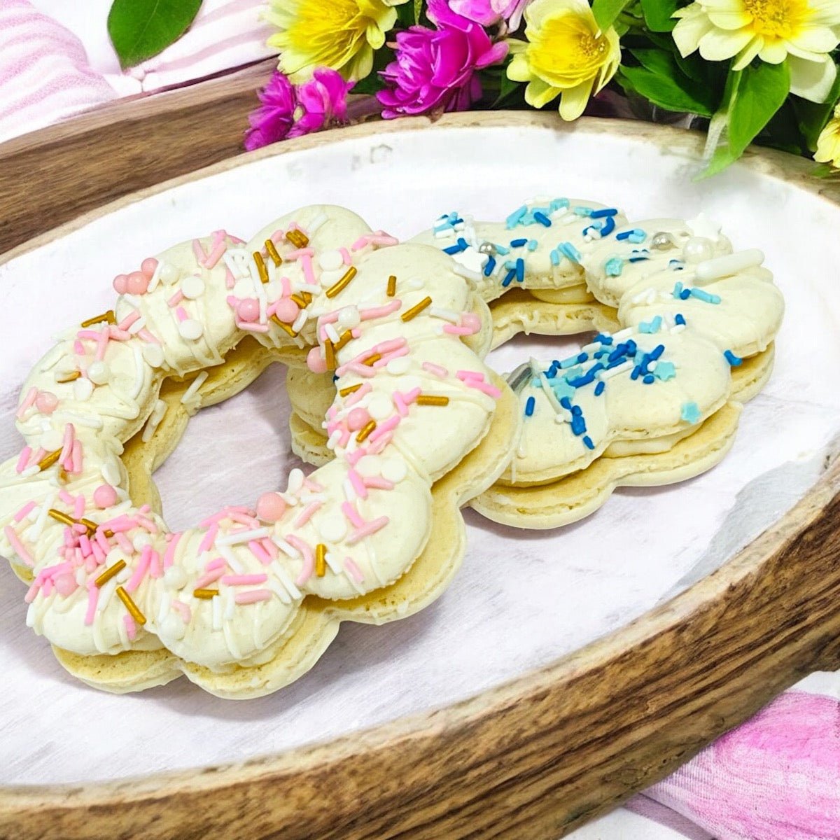 Macaron Wreath for Baby Showers - Pink or Blue Sprinkles - Macaron CentralePink Delight Wreath