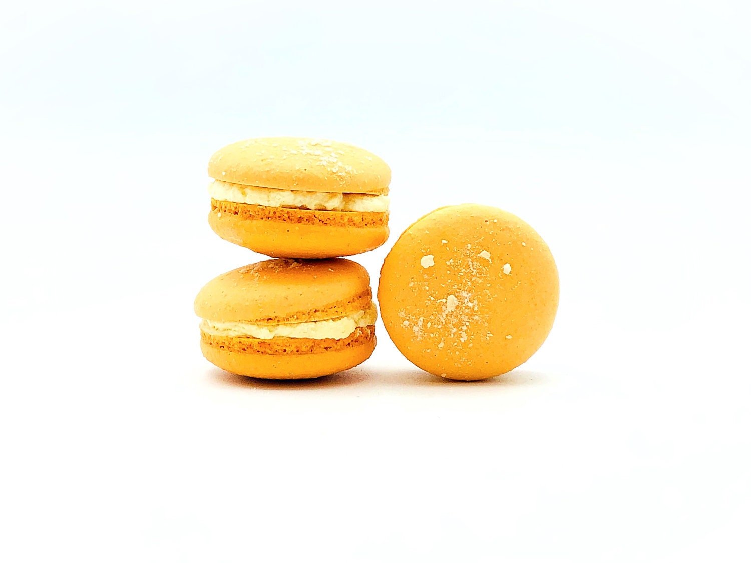 Mango Coconut Vegan Macarons - Macaron Centrale4 Pack