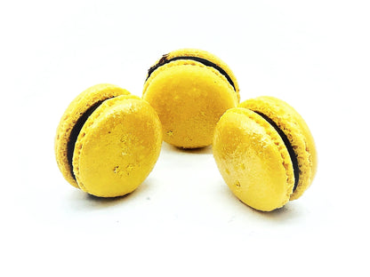 Maple Honey chocolate Ganache French Macarons (6 Pack) | Ideal for celebratory events. - Macaron Centrale