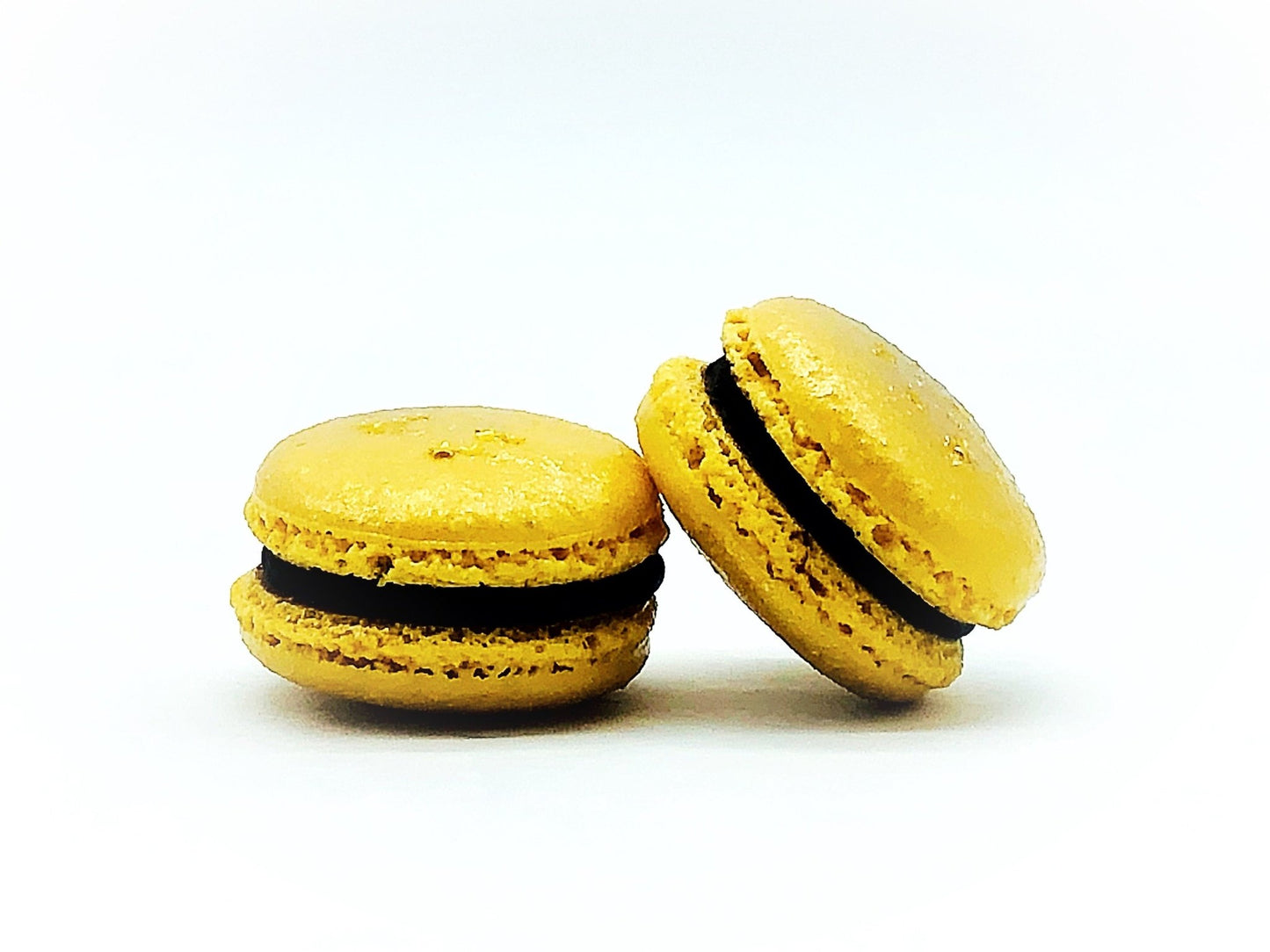 Maple Honey chocolate Ganache French Macarons (6 Pack) | Ideal for celebratory events. - Macaron Centrale