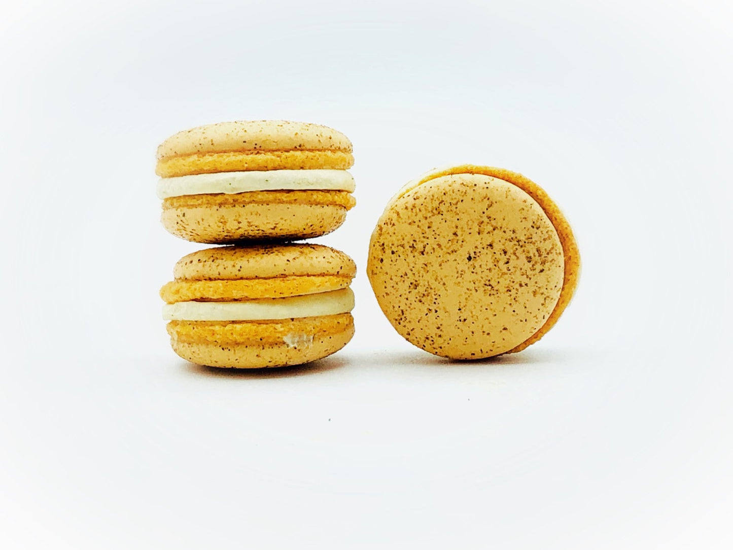 Masala Chai Vegan Macarons - Macaron Centrale4 Pack