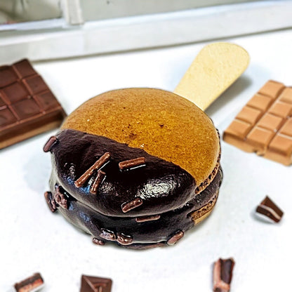 Milk Chocolate French Macaron Cake Pop | Available in 12 & 24 - Macaron Centrale12 Pack