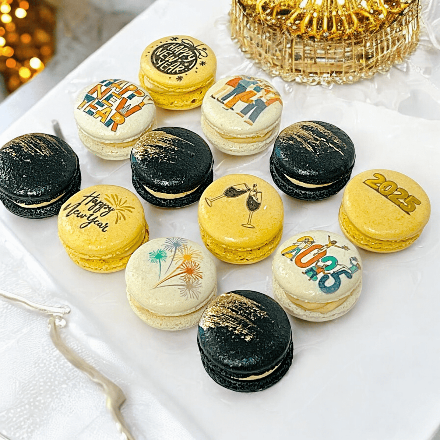 New Year Celebration Macarons Gift Box - Macaron CentraleNew Year6 Pack