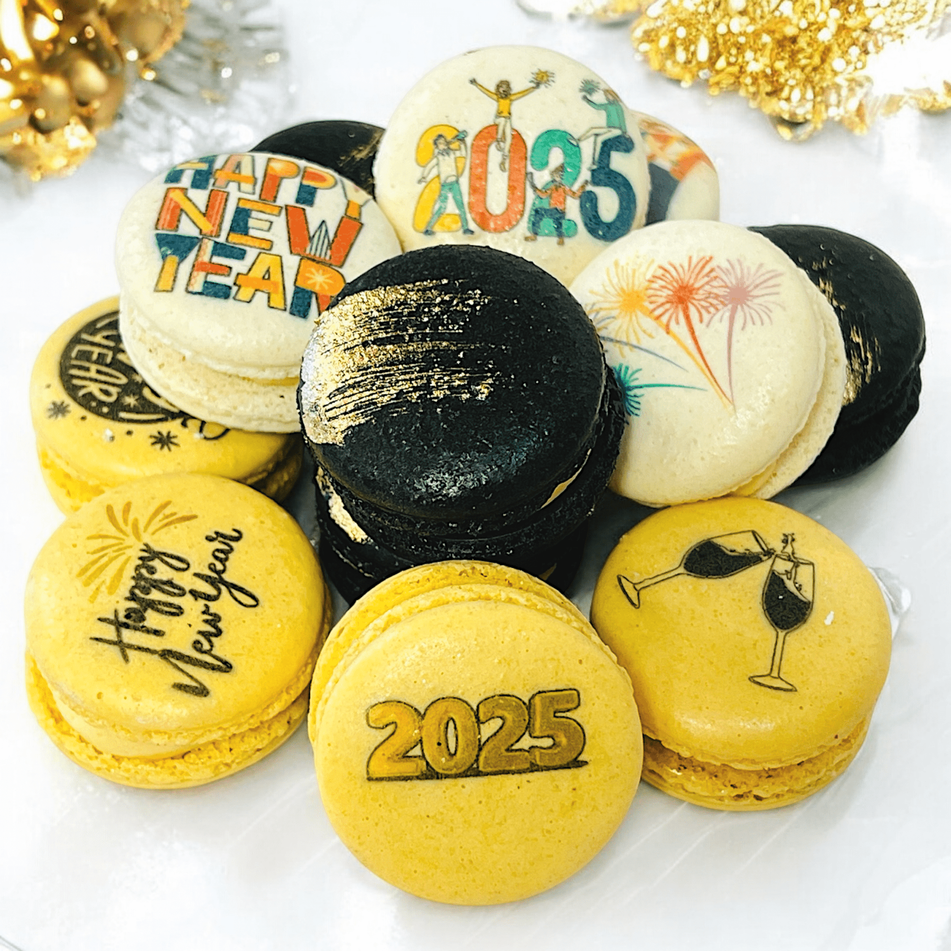 New Year Celebration Macarons Gift Box - Macaron CentraleNew Year6 Pack