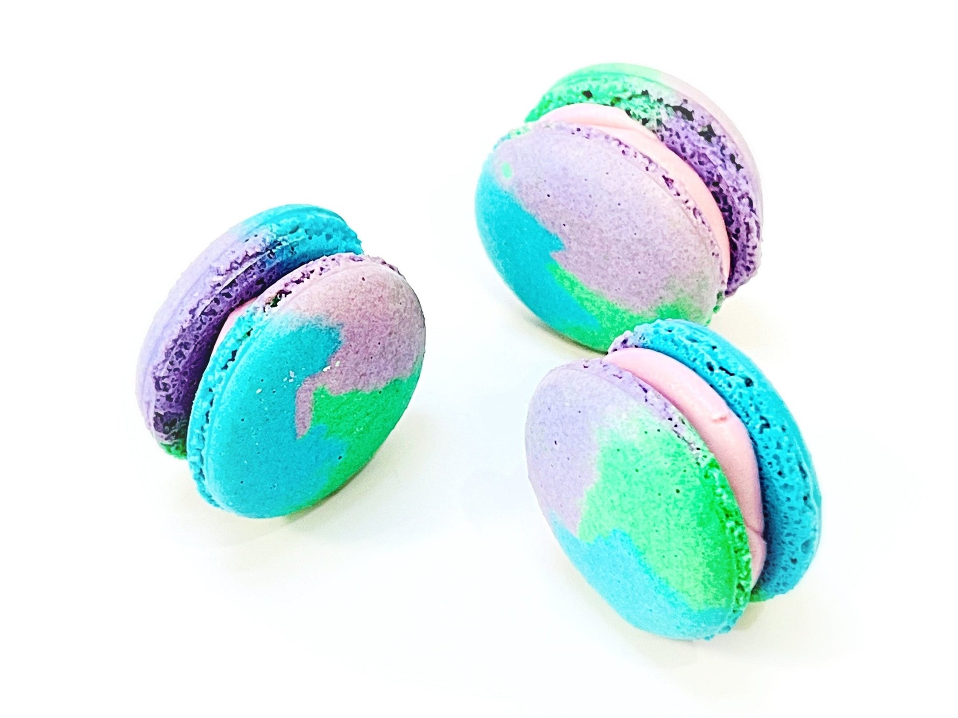Pack pastel swirl French macarons| Gourmet Huckleberry | Available in 6 , 12 & 24 Pack - Macaron Centrale6 Pack