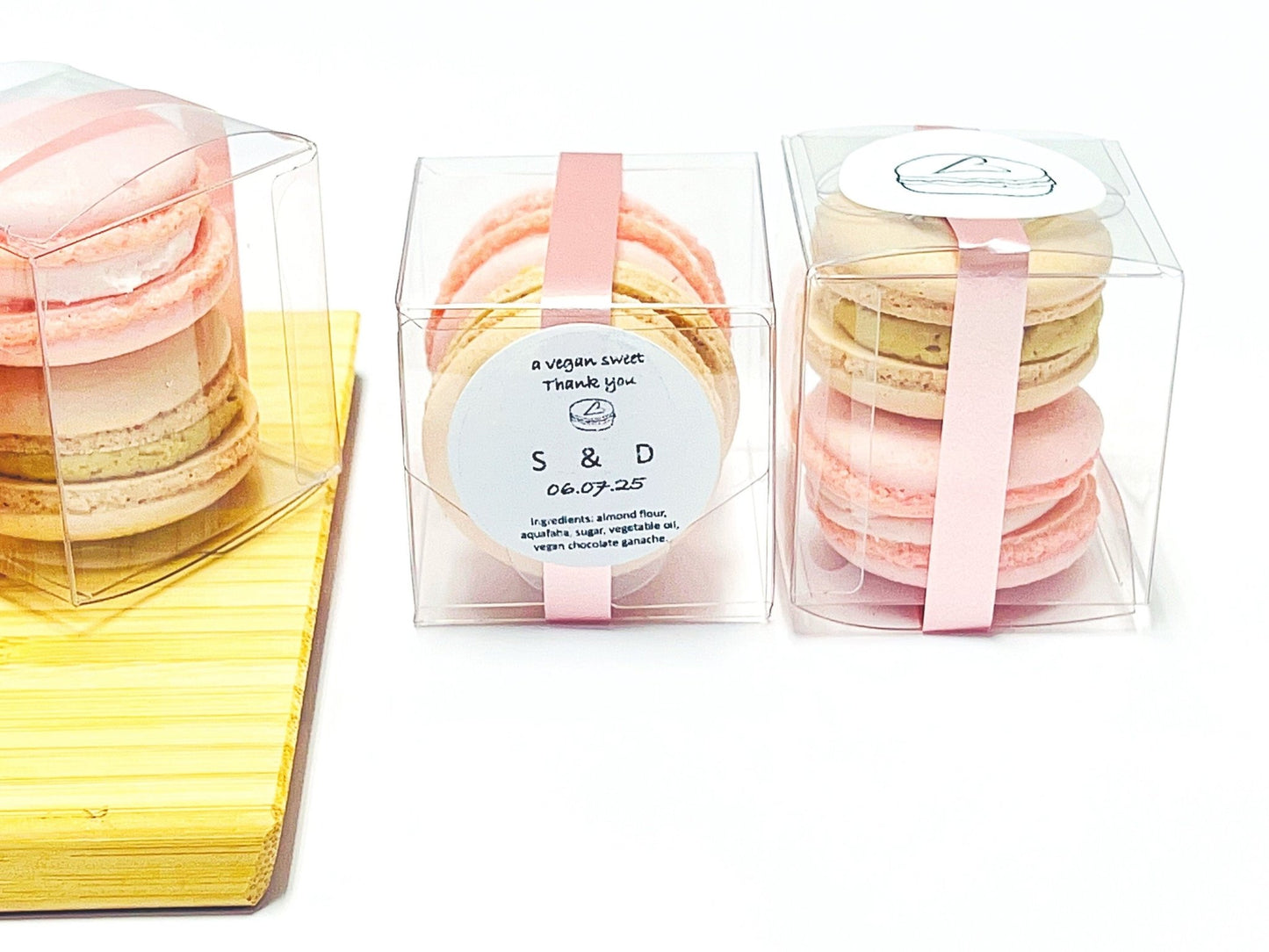 Party Favor Vegan Macaron Gift Box | Pick Your Flavors | (9 Set) - Macaron Centrale