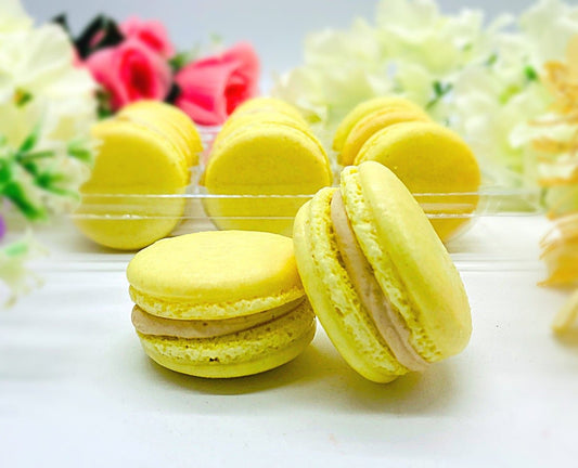 Peanut Butter Banana Macaron | Delicate Creations for Your Every Party - Macaron Centrale6 pack