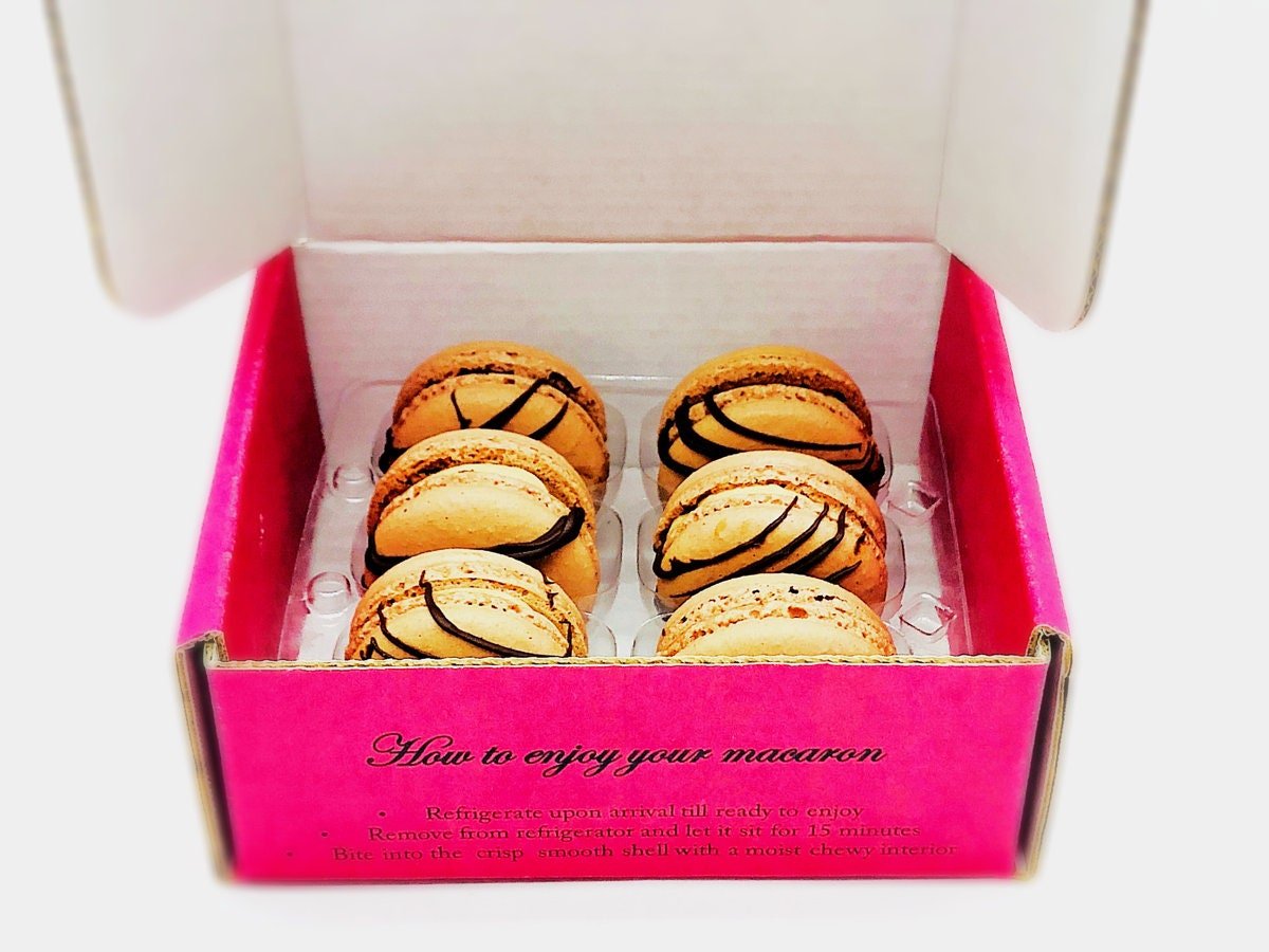 Peanut Butter Chocolate Macaron | Delicate Creations for Your Every Party - Macaron Centrale6 pack