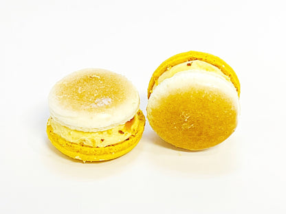 Pecan Crème Brûlée Vegan Macarons - Macaron Centrale4 Pack