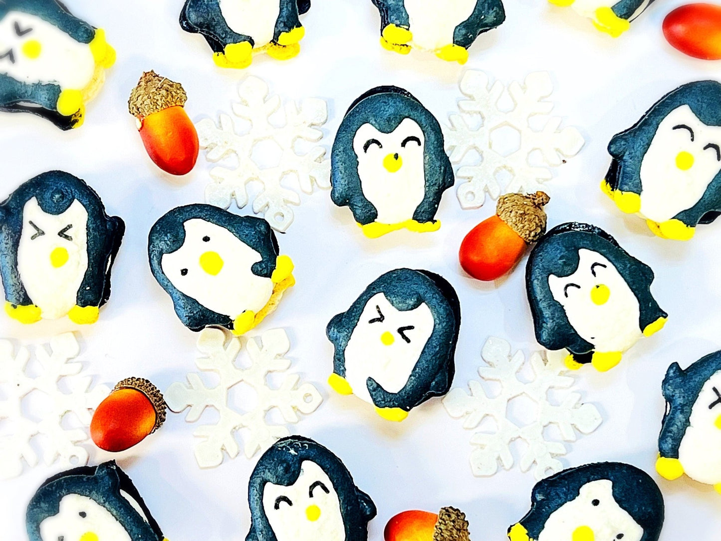 Penguin French Macarons | Customizable Flavors - Macaron Centrale12 Pack