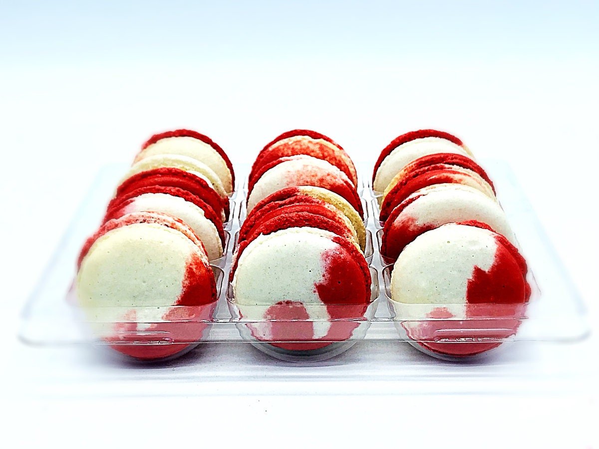 Peppermint Macarons | | Fast'n Free Shipping | Perfect for Birthday, Halloween, Thanksgiving, Christmas Parties - Macaron Centrale6 pack