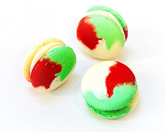 Pineberry French Macaron | Available in 6 , 12 & 24 Pack - Macaron Centrale6 Pack