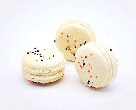 Pumpkin Spice Buttercream Macarons (6 Pack) | Ideal for celebratory events. - Macaron Centrale