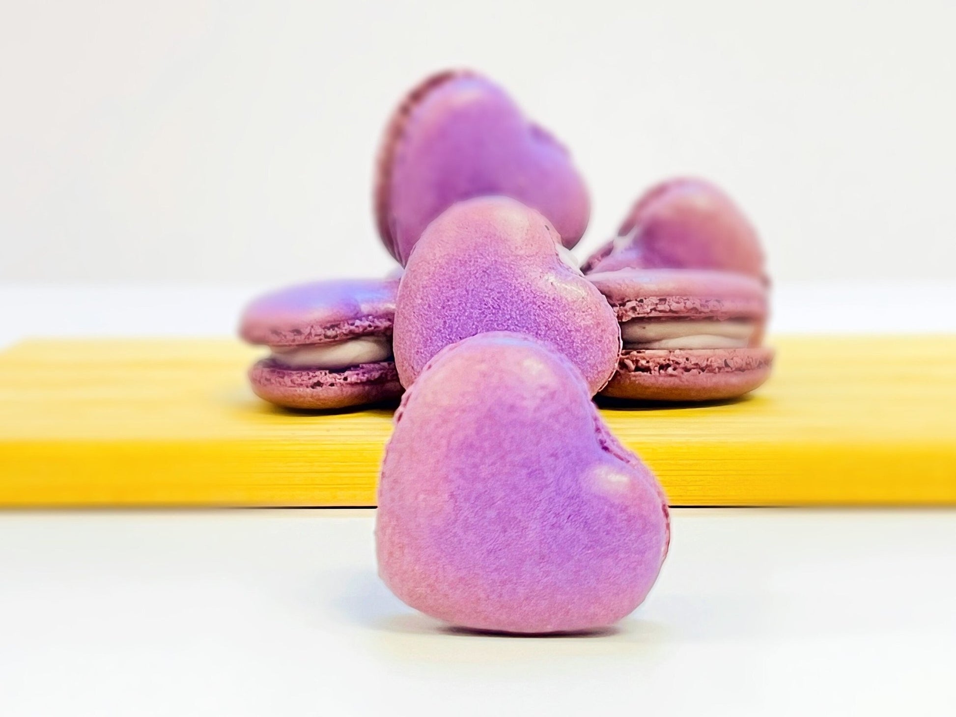 Purple Heart French Macarons | Ideal for Valentine's Day gifts, birthdays, weddings, anniversaries and more - Macaron CentraleDefault (Grape)12 Pack