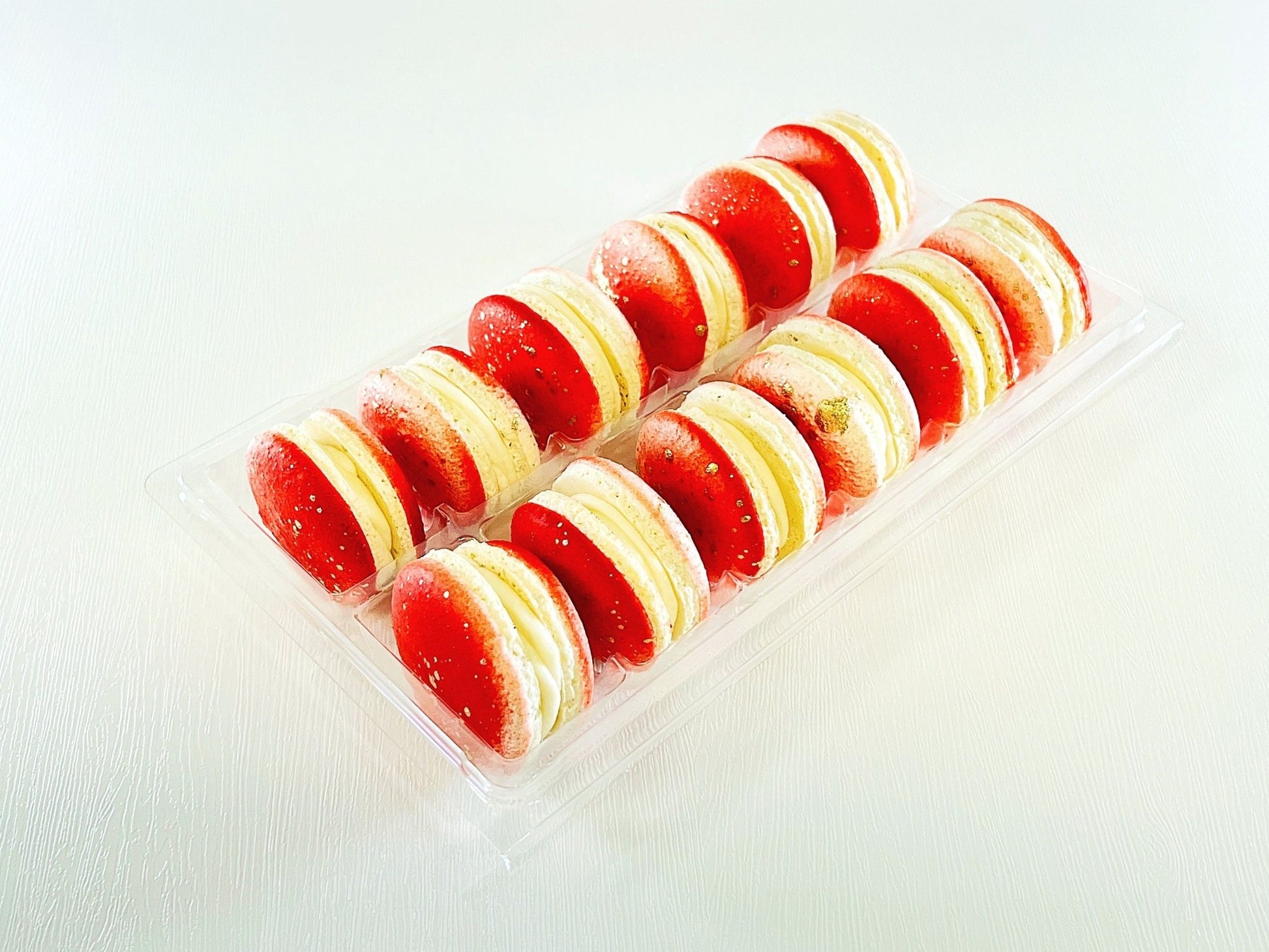 Rambutan Pineapple Vegan Macarons - Macaron Centrale4 Pack