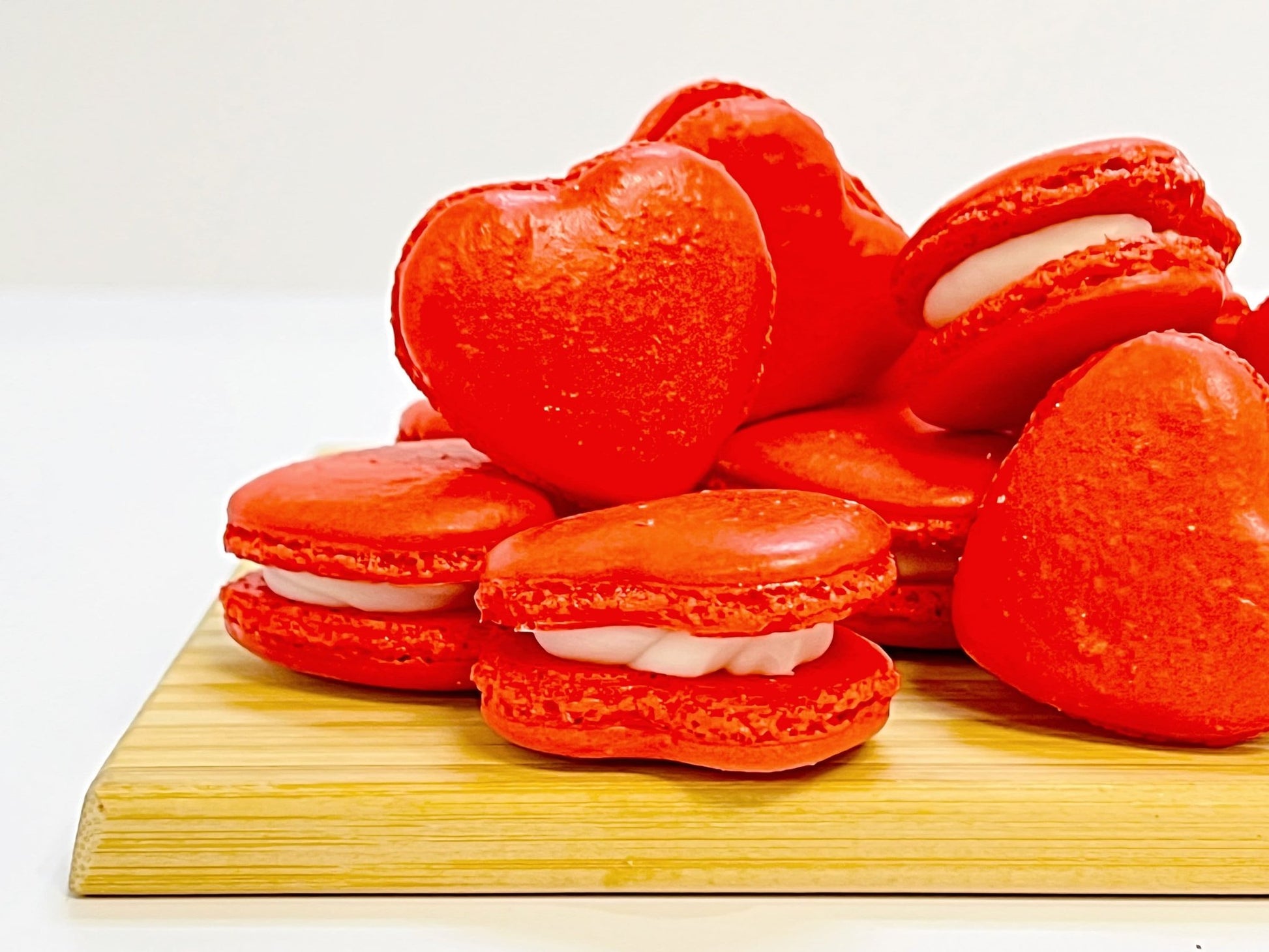 Red Heart French Macarons | Ideal for Valentine's Day gifts, birthdays, weddings, anniversaries and more - Macaron CentraleDefault (Chocolate)12 Pack