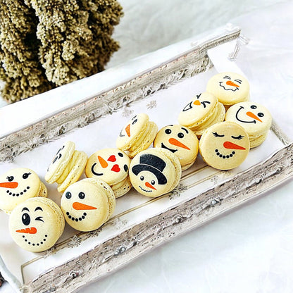 Snowman Macarons – Printed Holiday Treats – Customizable Flavors - Macaron Centrale6 Pack