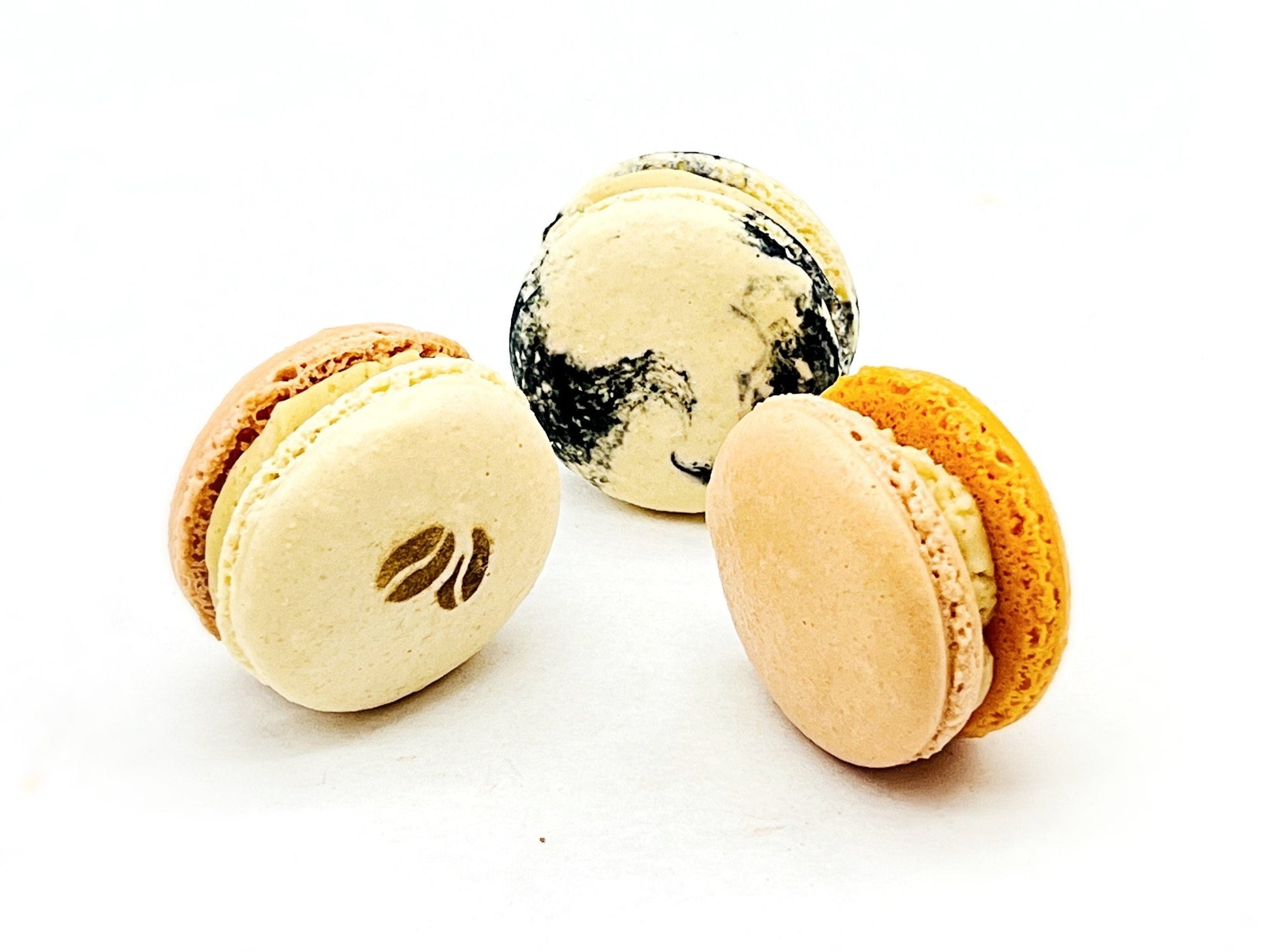 Special Holiday French Macaron Collection | 6 Pack Latte Set | Happy New Year - Macaron Centrale