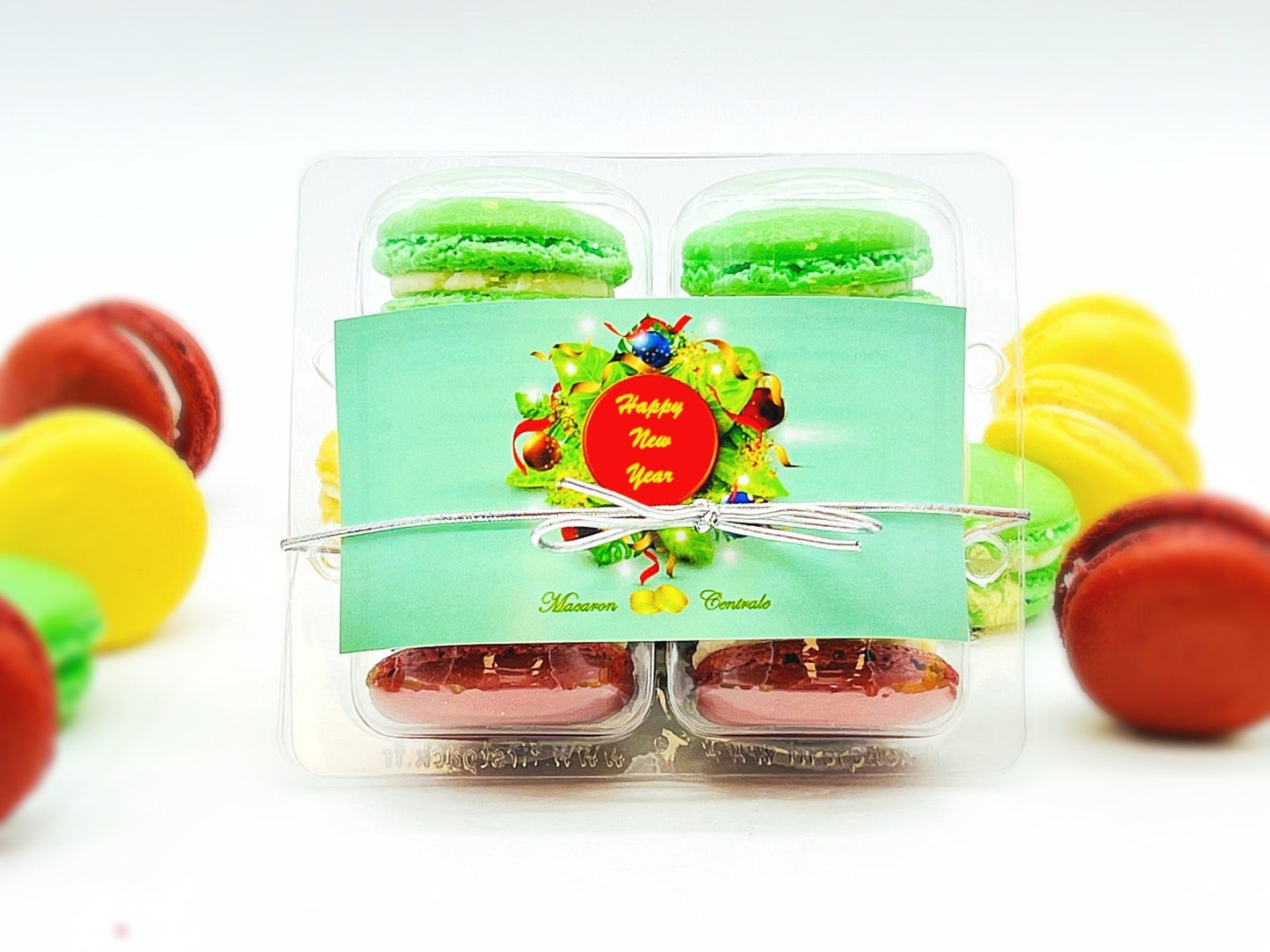 Special Holiday French Macaron Collection | 6 Pack Red - Green - Gold Set | Happy New Year - Macaron Centrale