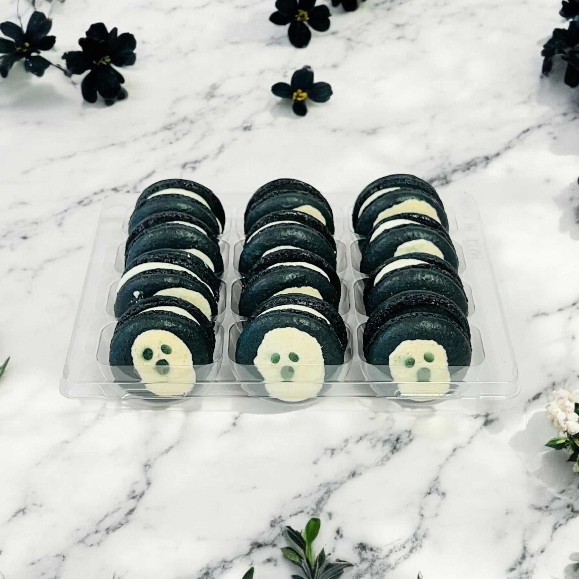 Spooky Ghost Macarons – Customizable Flavors for Halloween - Macaron CentraleHalloween6 Pack