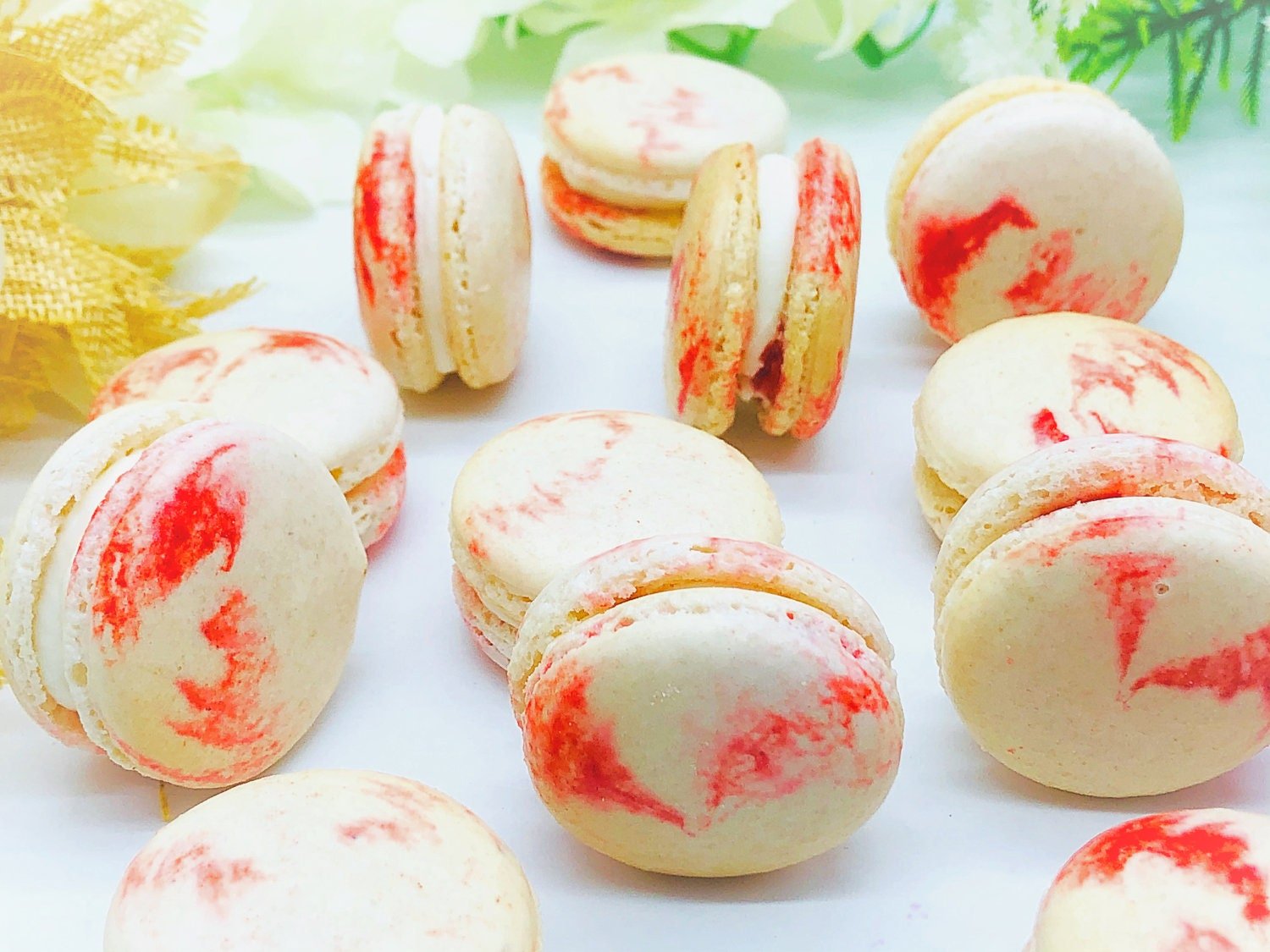 Strawberry Cheesecake Macarons (6 Pack) | Ideal for celebratory events. - Macaron Centrale