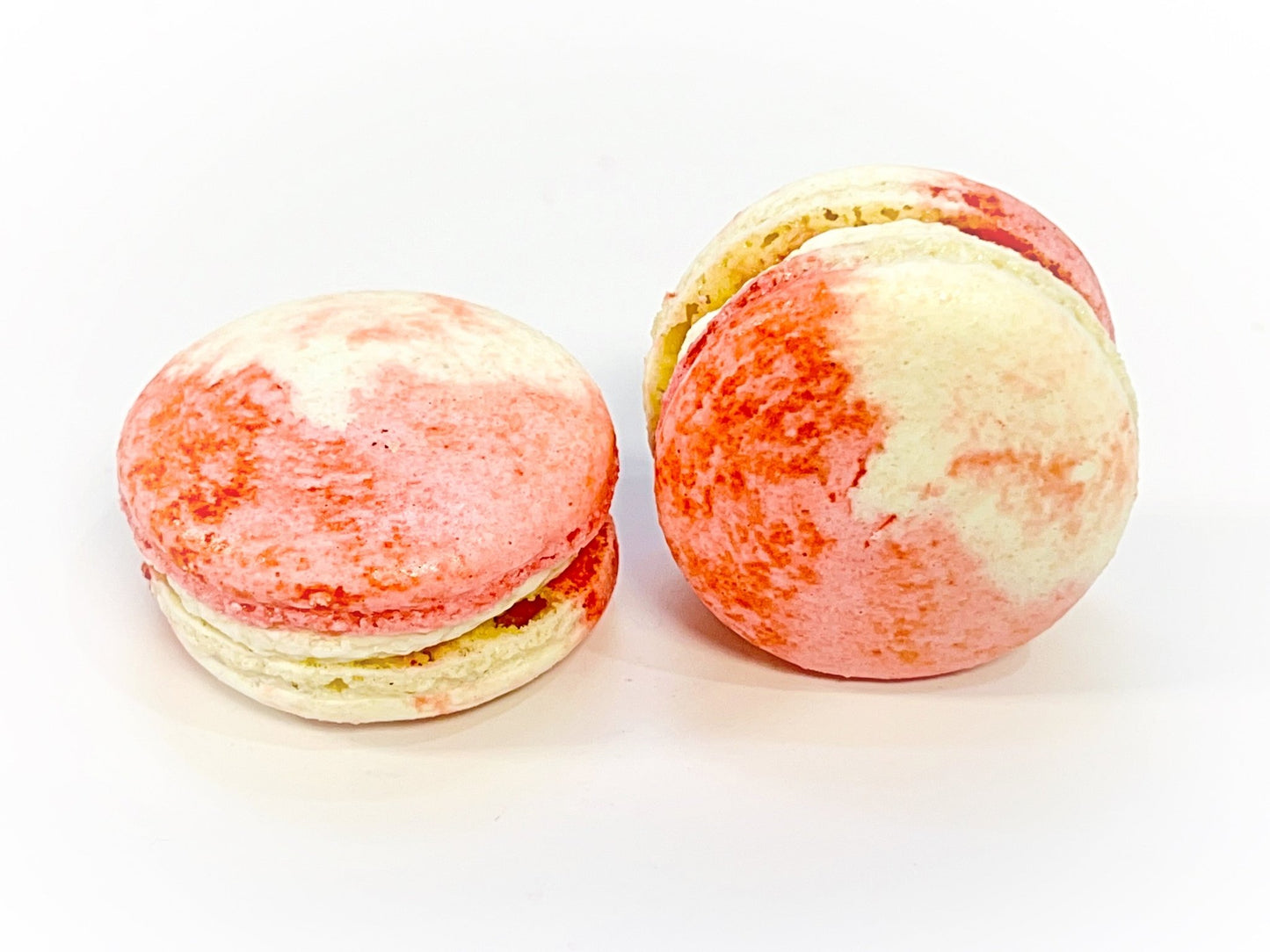 Strawberry Cheesecake Vegan Macarons - Macaron Centrale4 Pack