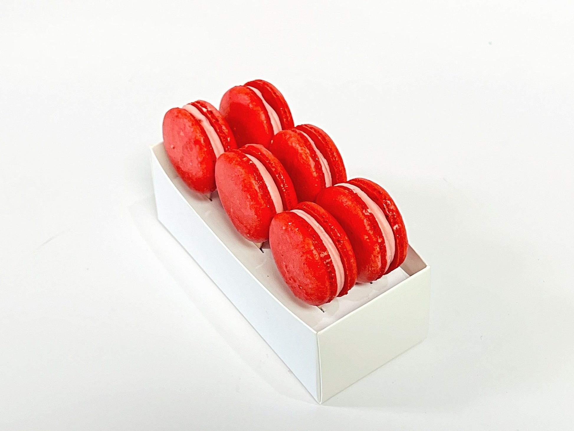 Strawberry Cream Macaron Sucettes En Gros | Available in 24 & 48 Sucettes - Macaron Centrale24 Pack