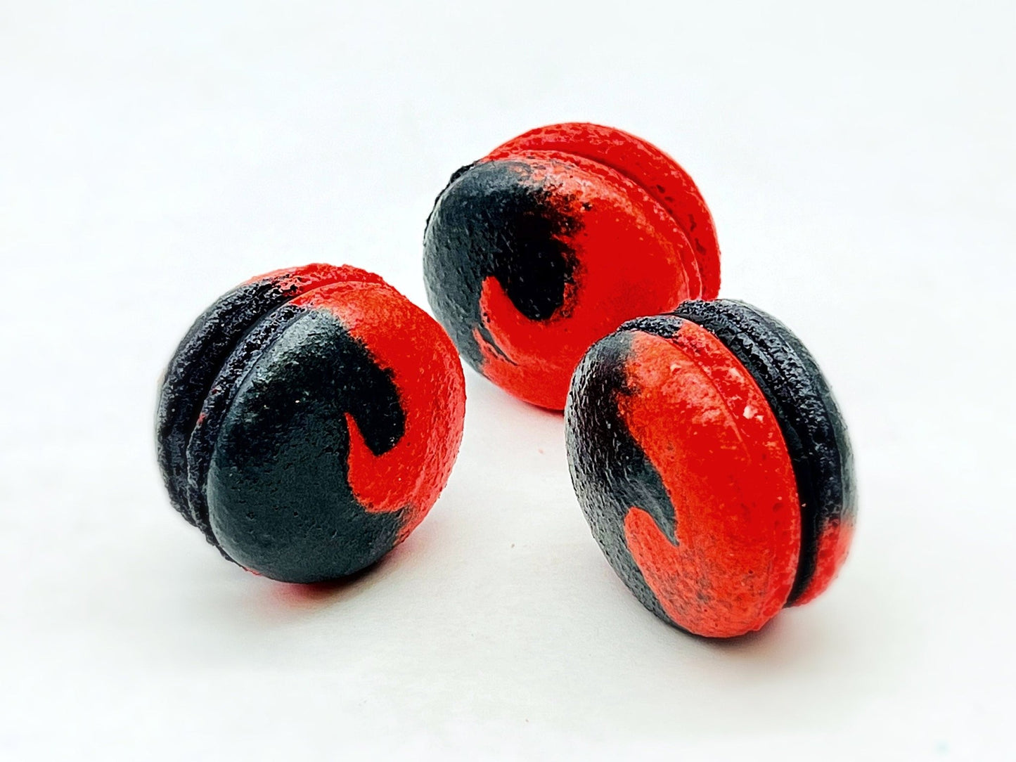 Strawberry Licorice Macarons (6 Pack) | Ideal for celebratory events. - Macaron Centrale