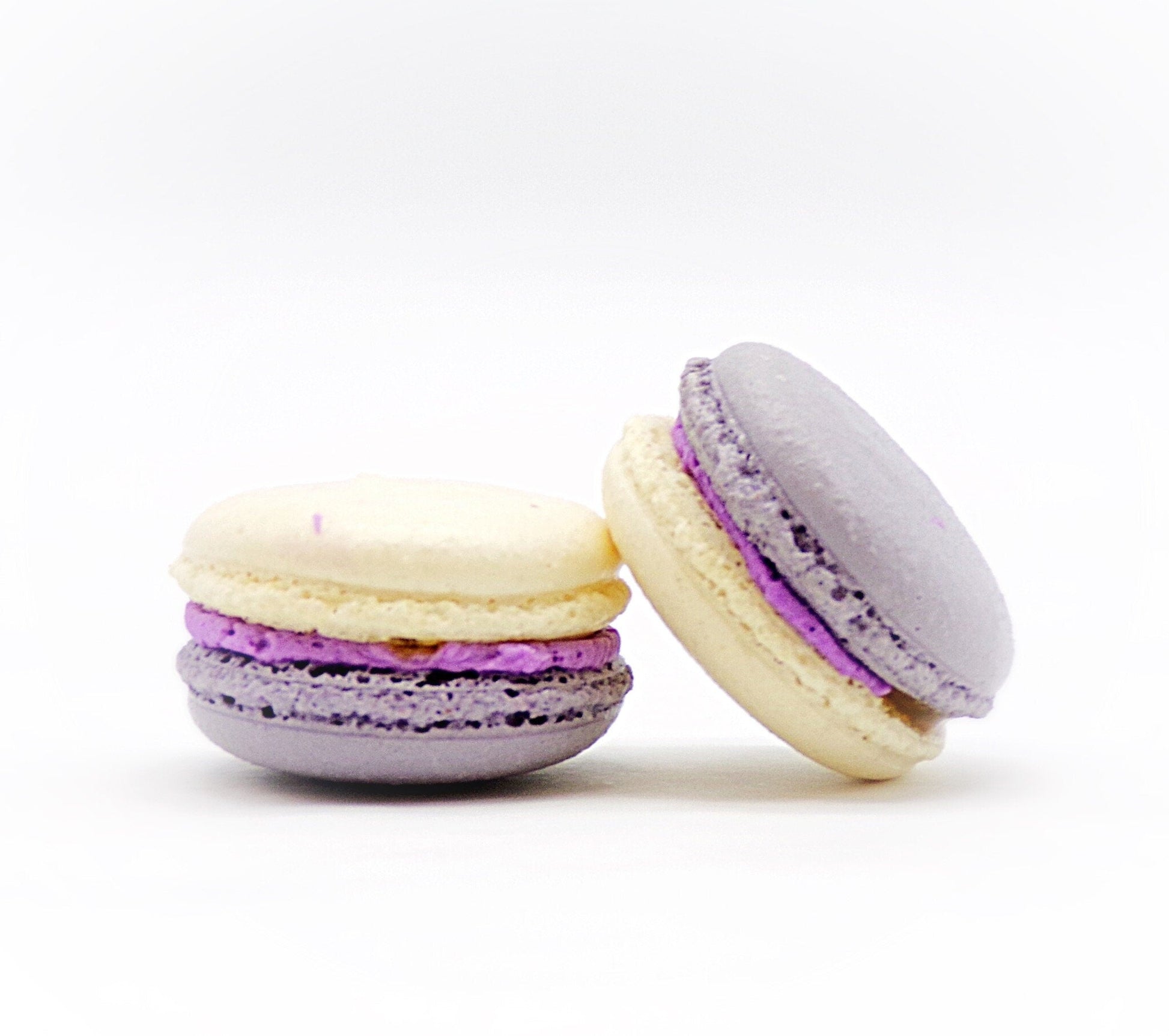 Taro Caramel Macarons (6 Pack) | Ideal for celebratory events. - Macaron Centrale