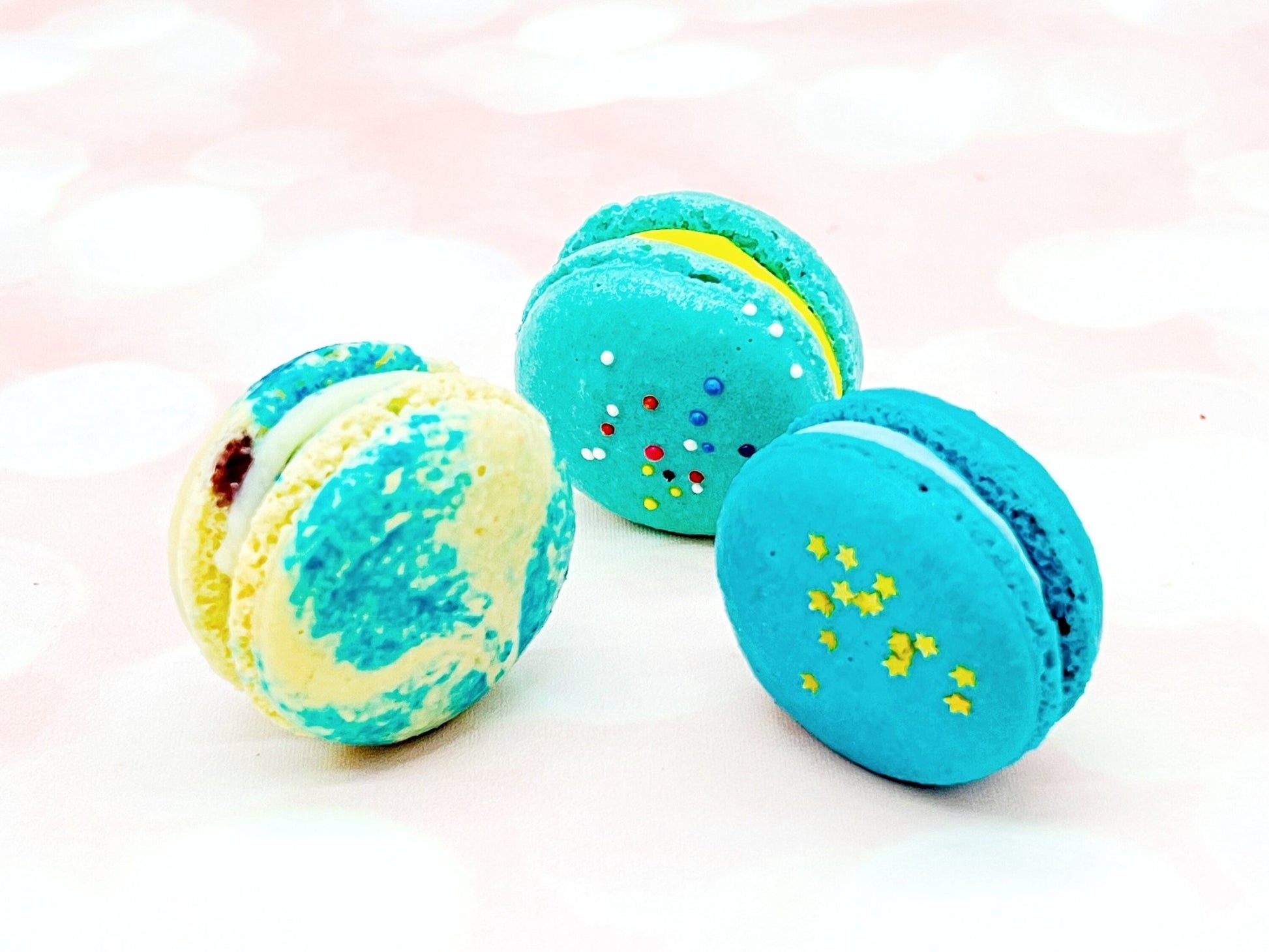 The Love Potion Macarons Value Pack | Blueberry Cheesecake, Blue Rainbow, Blueberry Milk Jam Macarons - Macaron Centrale