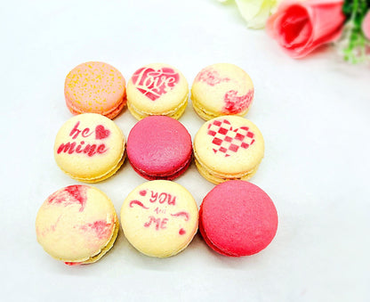 The Pink Love Macarons | 12 French Macarons Set - Macaron Centrale