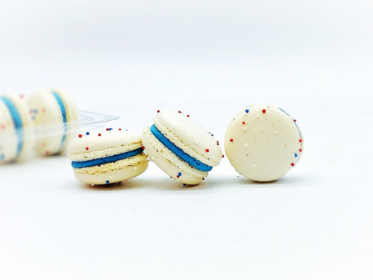 United States of Macarons | Blue Red White Sprinkle 6 Pack French Macarons - Macaron Centrale