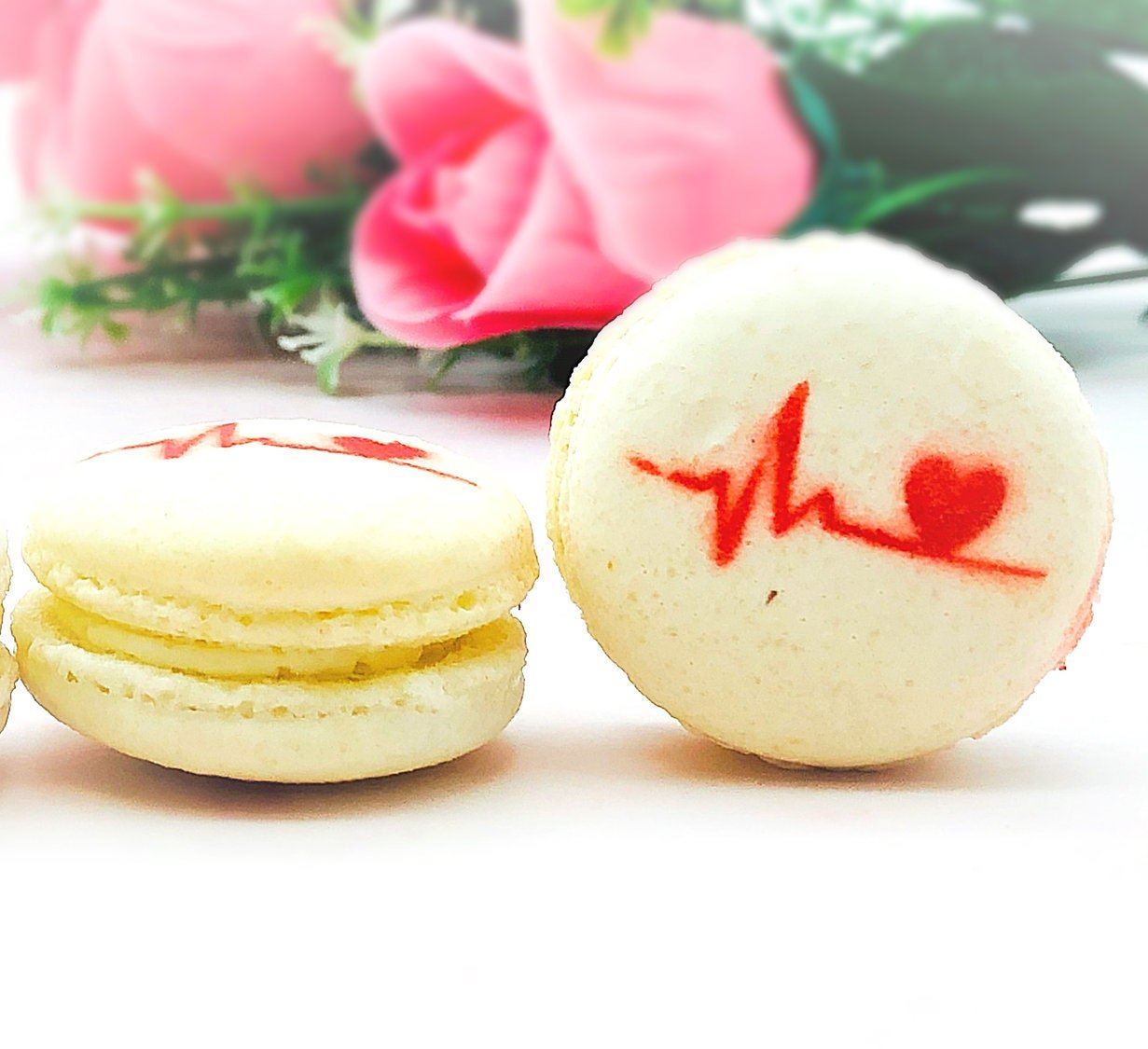 Valentine 12 Pack Macaron Set | Perfect for Valentines gift - Macaron Centrale