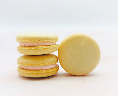 Vegan Elderflower Macarons - Macaron Centrale4 Pack